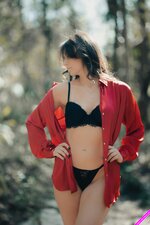 free-photo-of-sexy-woman-in-lingerie-posing-in-nature.jpeg